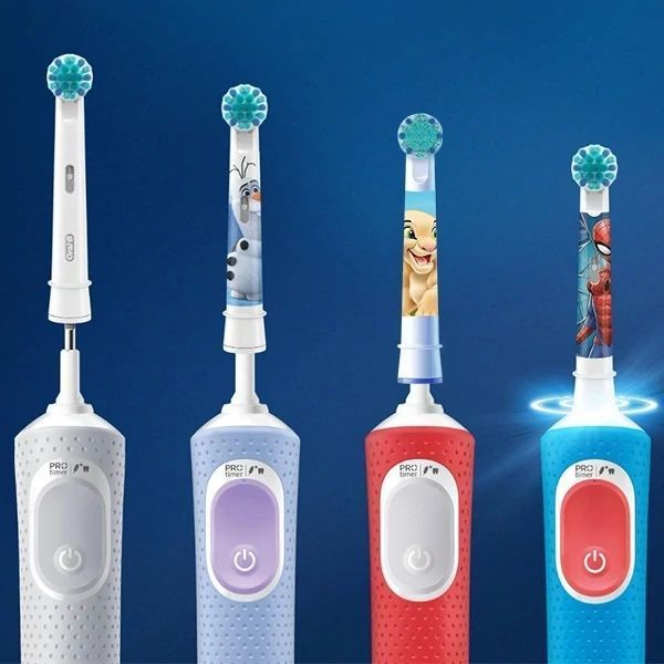 Насадки Oral-B EB10S Pro Kids The Lion King White на зубну щітку (1 шт.) Дитячі насадки Oral-B Король Лев N14-1 фото