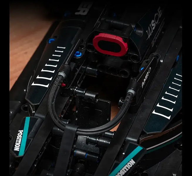 Конструктор F1 Technic Mercedes 1:10 чорна 1020 деталей, спортивна машинка мерседес ф1 конструктор, болід ф1 F1-MER фото